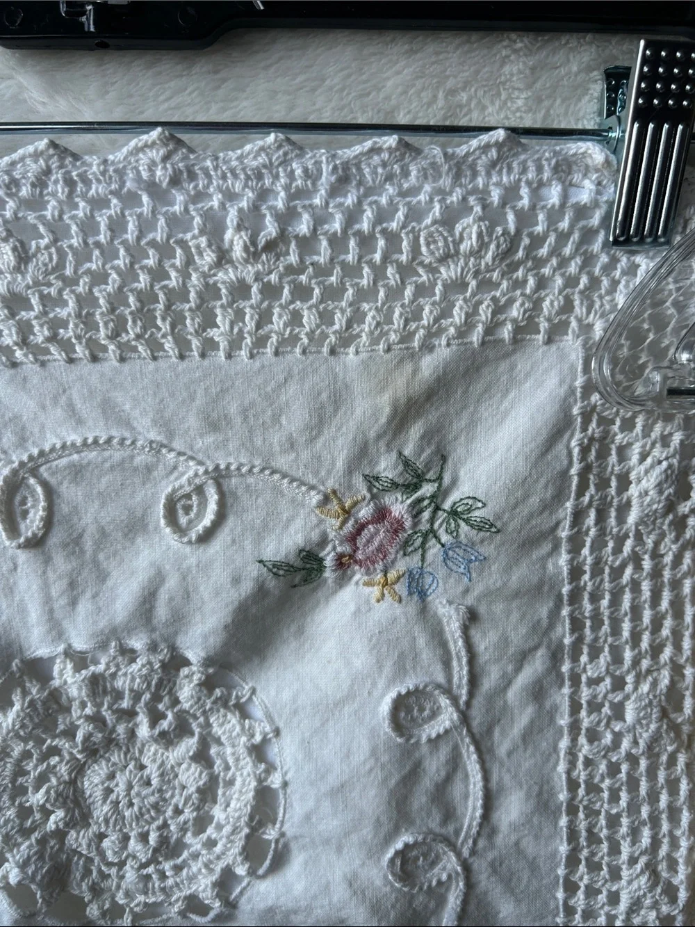 Vintage hand -Embroidered Cream Lace Trim pillow cover shams